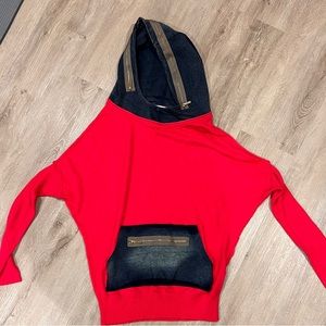 Sogo Sweater Size Medium